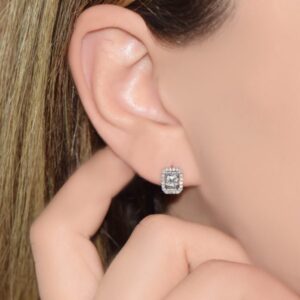 Modern Tasarım 0.18 Ct Baget Kare Tektaş Küpe