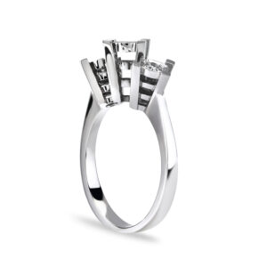0.14 Ct Üç Taş Pırlanta Yüzük