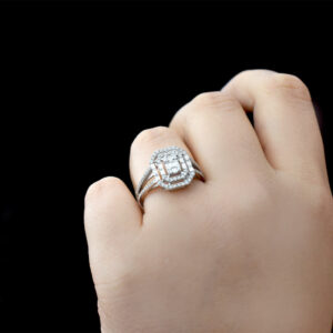0.75 Ct Modern Tasarım Baget Kare Tektaş Yüzük