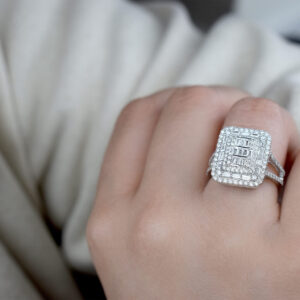 1.50 Ct Baget Pırlanta Modern Tasarım Yüzük