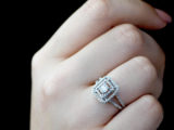 0.60 Ct. Modern Tasarım Çift Kollu Baget Yüzük