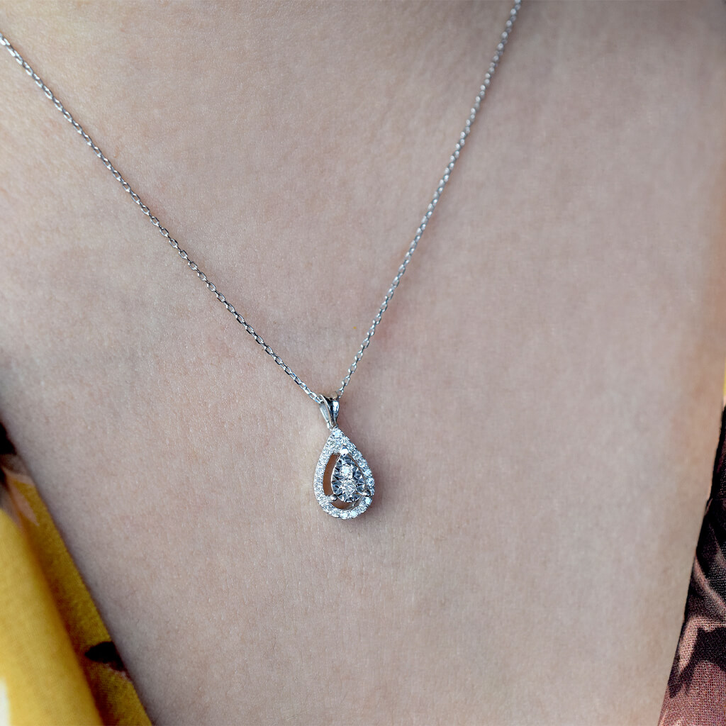 0.12 Ct. Damla Model Pırlanta Kolye
