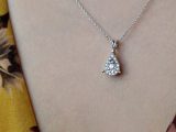 0.23 Ct.Damla Model Pırlanta Trend Kolye