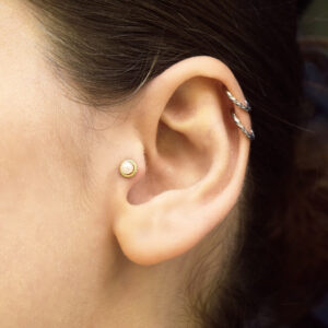 İncili Tragus Küpe